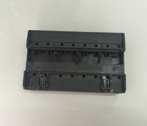 浪涌保護(hù)器注塑模具加工廠(chǎng)f414